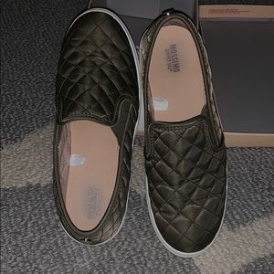 Slip on Sneakers